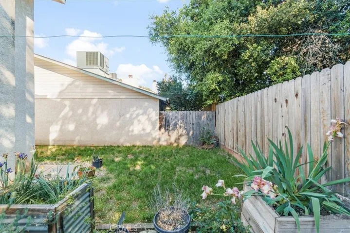 5670 West Mall, Atascadero, California 93422