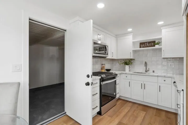 6206 Mayhews Landing Road, Newark, California 94560