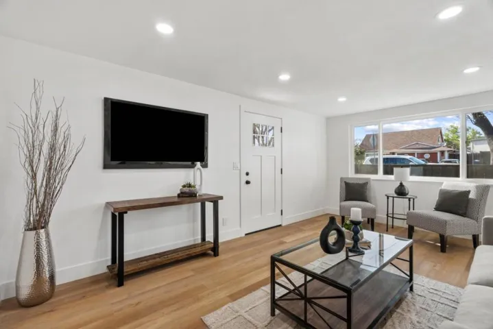 6206 Mayhews Landing Road, Newark, California 94560