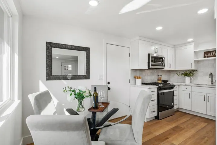6206 Mayhews Landing Road, Newark, California 94560
