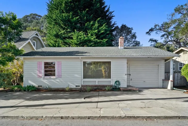 709 Riverview Drive, Capitola, California 95010