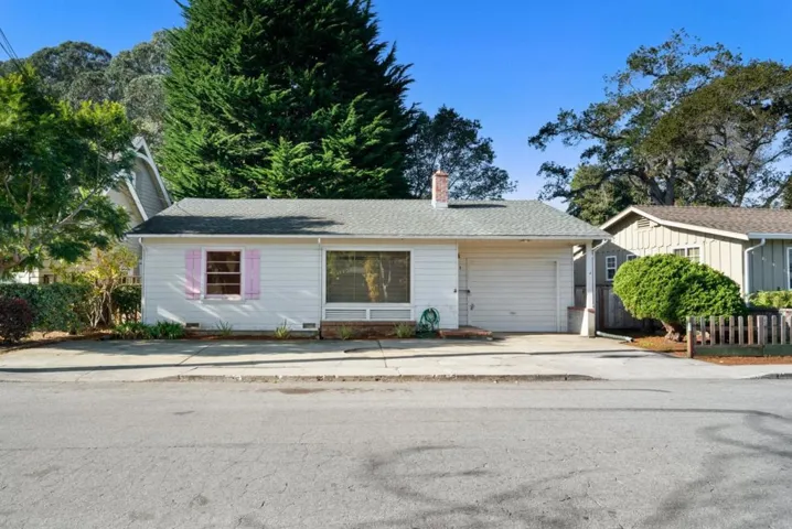 709 Riverview Drive, Capitola, California 95010