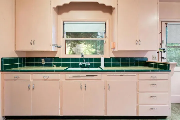 709 Riverview Drive, Capitola, California 95010
