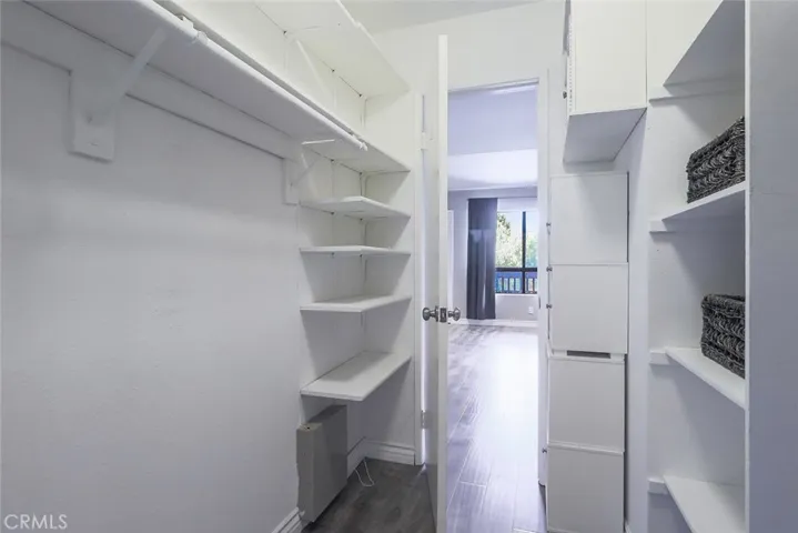Primary bedroom 1 walk in closet