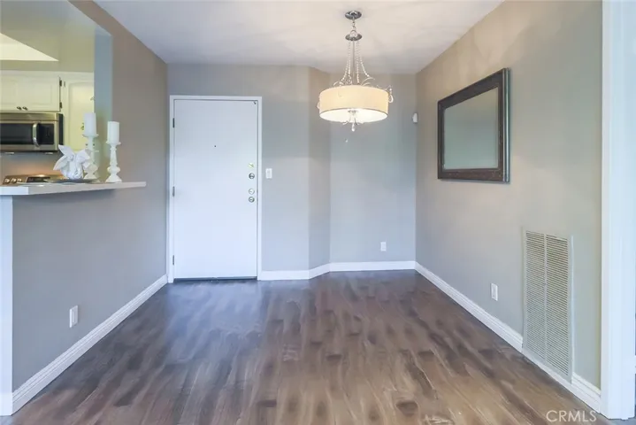 Dining Room-before new ceiling fan/light