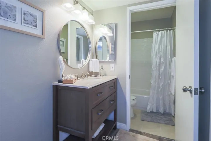 Main bathroom -off of primary bedroom #2