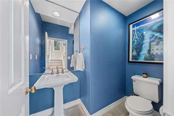 23 Winslow Street, Ladera Ranch, California 92694