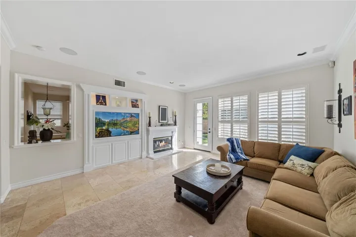 23 Winslow Street, Ladera Ranch, California 92694