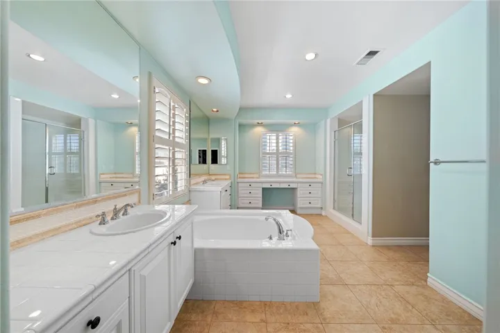 23 Winslow Street, Ladera Ranch, California 92694