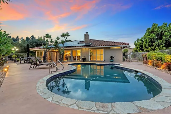 17215 Regalo Ln, San Diego, California 92128