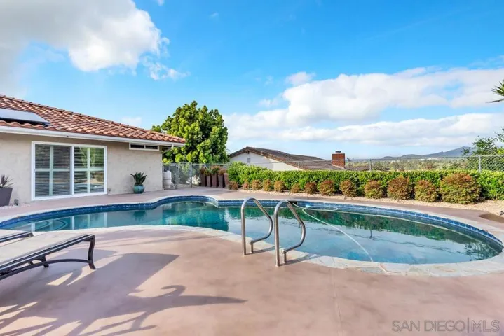 17215 Regalo Ln, San Diego, California 92128