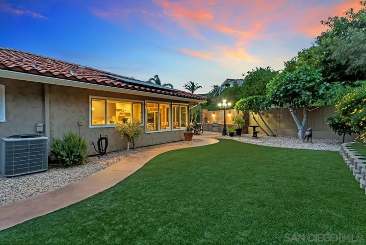 17215 Regalo Ln, San Diego, California 92128