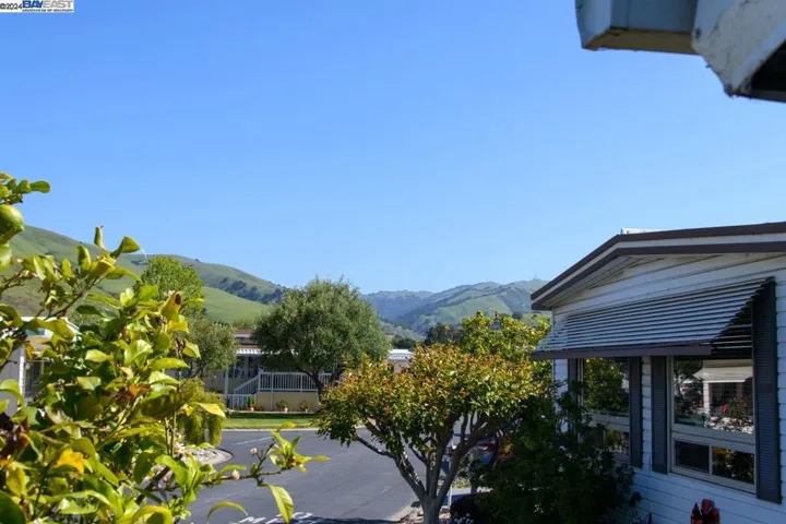 711 Old Canyon Rd., Fremont, California 94536