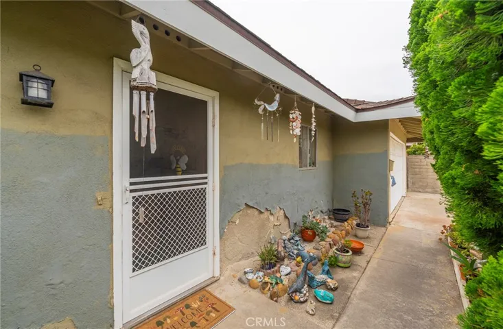 20371 Somerville Lane, Huntington Beach, California 92646