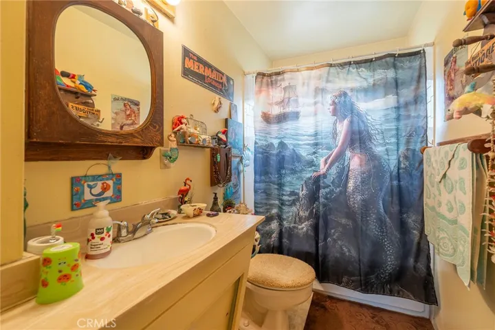 20371 Somerville Lane, Huntington Beach, California 92646