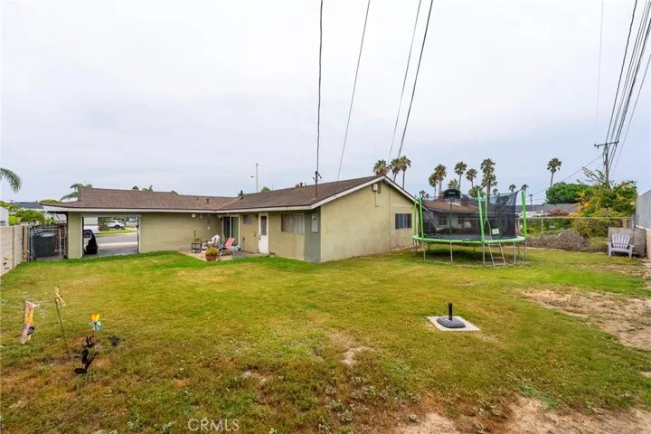20371 Somerville Lane, Huntington Beach, California 92646
