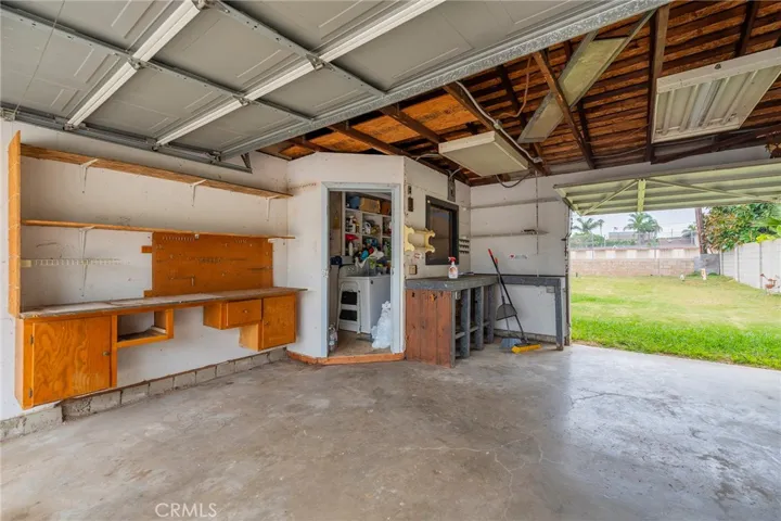 20371 Somerville Lane, Huntington Beach, California 92646