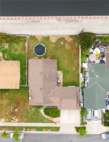 20371 Somerville Lane, Huntington Beach, California 92646