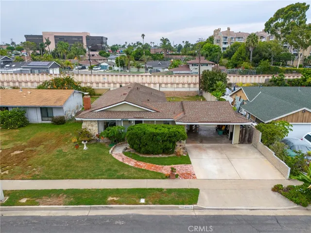 20371 Somerville Lane, Huntington Beach, California 92646