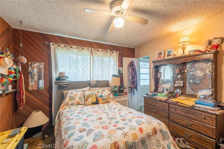 20371 Somerville Lane, Huntington Beach, California 92646