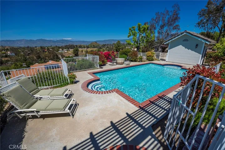27715 Hemet Street, Hemet, California 92544