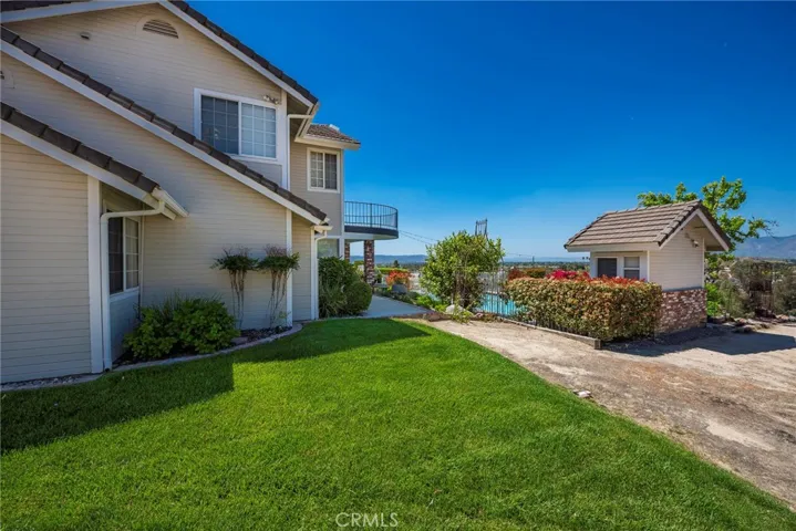 27715 Hemet Street, Hemet, California 92544