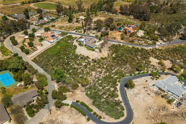 27715 Hemet Street, Hemet, California 92544