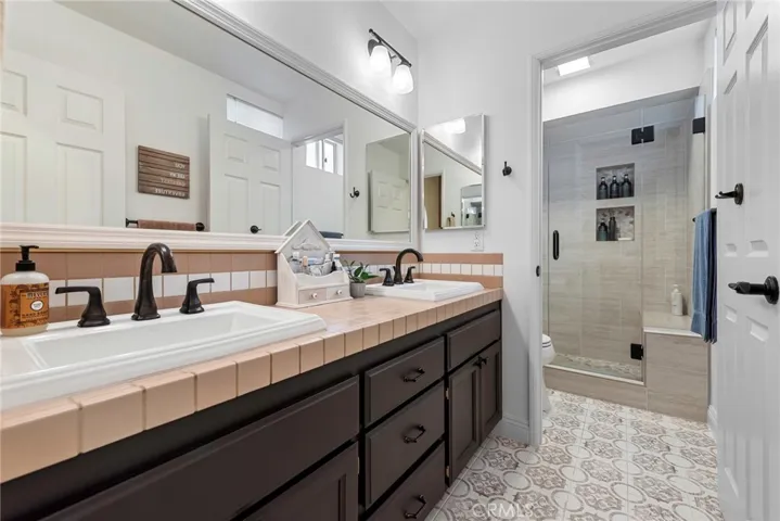 27715 Hemet Street, Hemet, California 92544