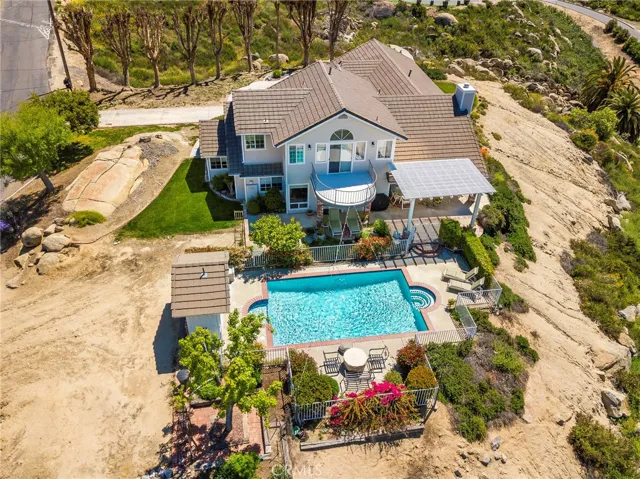 27715 Hemet Street, Hemet, California 92544
