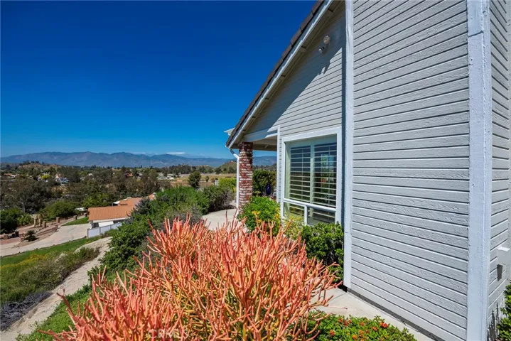 27715 Hemet Street, Hemet, California 92544
