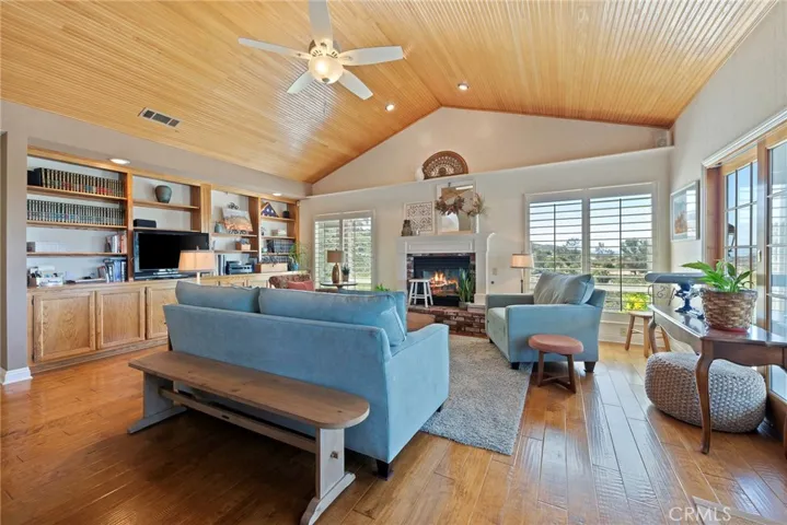 27715 Hemet Street, Hemet, California 92544