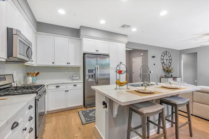 332 Macarthur Way, Brentwood, California 94513