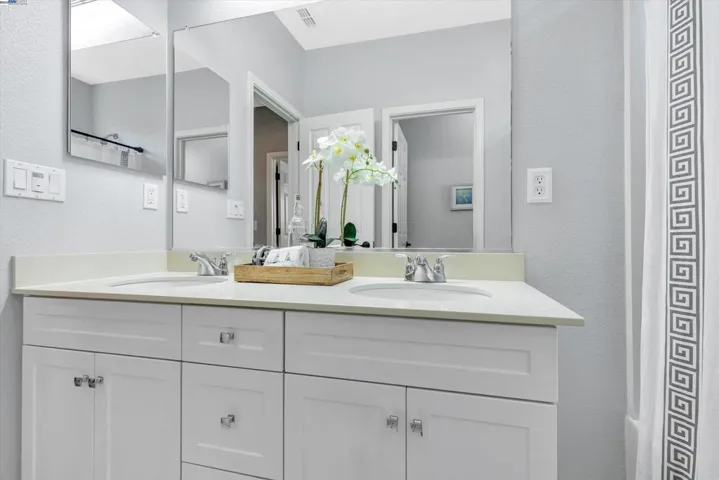 332 Macarthur Way, Brentwood, California 94513