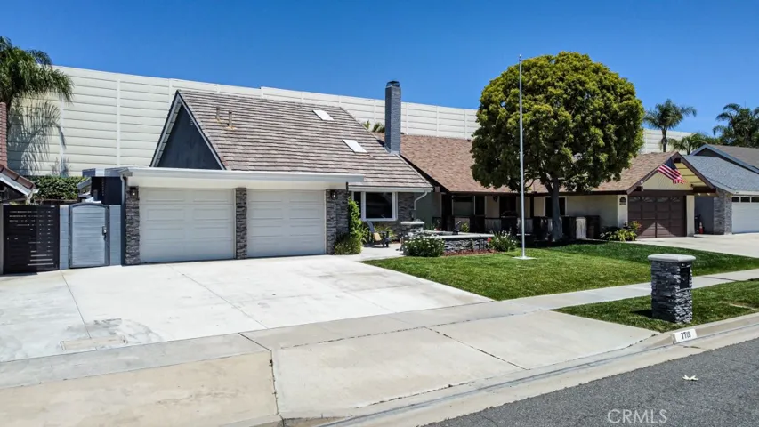 7719 E Northfield Avenue, Anaheim Hills, California 92807