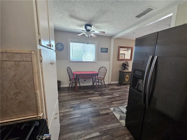 998 Bel Air Drive, Merced, California 95340