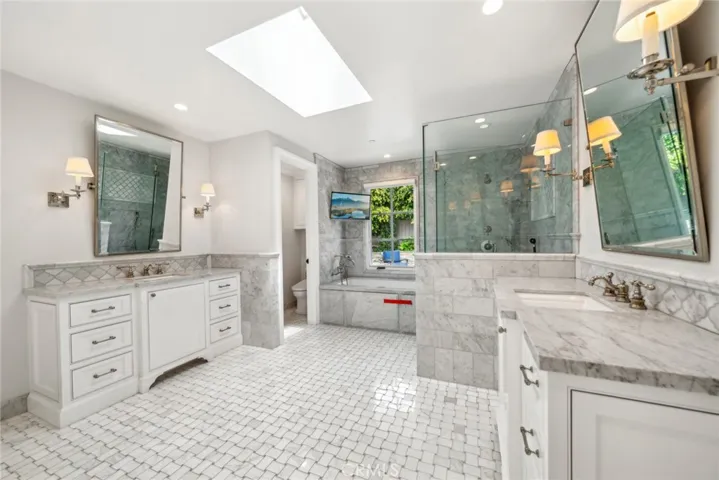 89 S La Senda Drive, Laguna Beach, California 92651