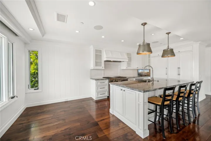 89 S La Senda Drive, Laguna Beach, California 92651