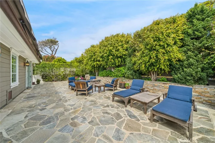 89 S La Senda Drive, Laguna Beach, California 92651