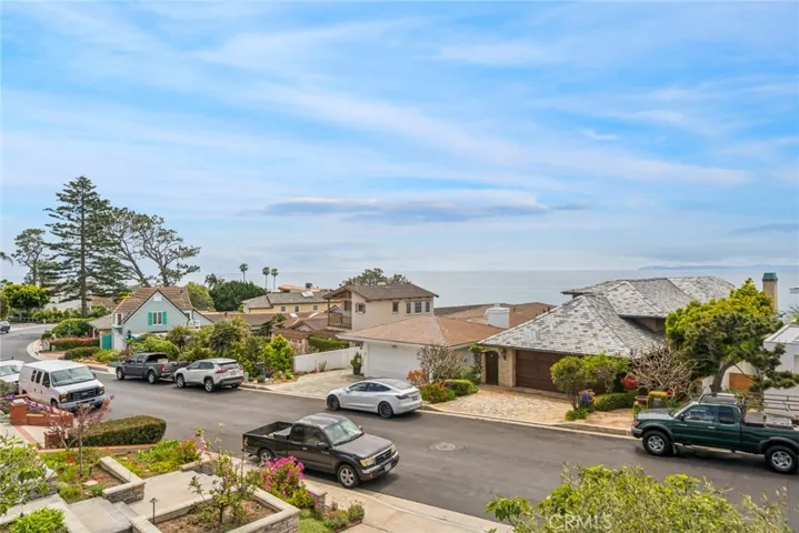 89 S La Senda Drive, Laguna Beach, California 92651