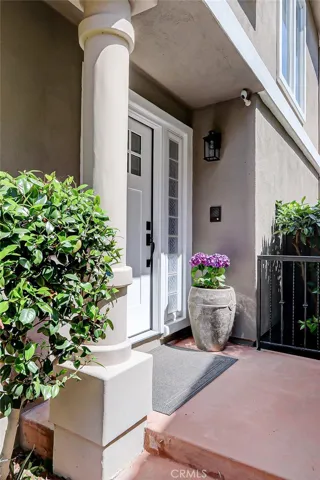 506 N Lucia Avenue B, Redondo Beach, California 90277