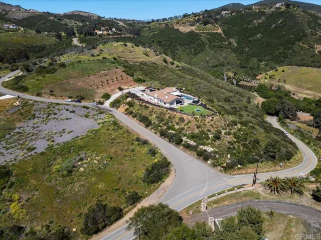 21219 Questhaven Road, San Marcos, California 92078
