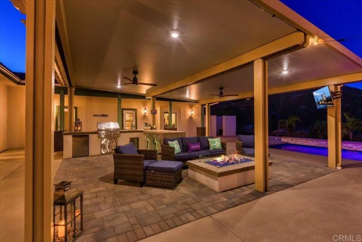 21219 Questhaven Road, San Marcos, California 92078