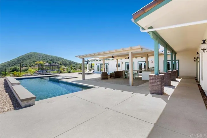 21219 Questhaven Road, San Marcos, California 92078