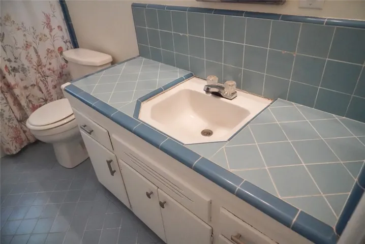 2849 Kelly Lane, Pomona, California 91767
