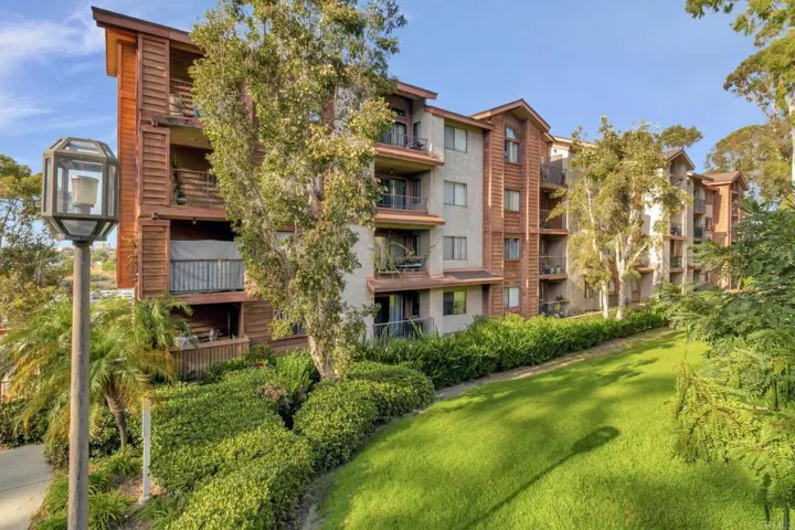 5980 Dandridge Lane 232, San Diego, California 92115