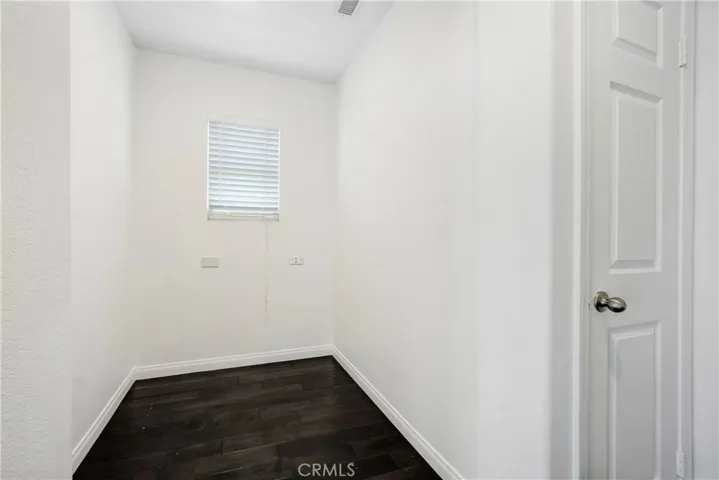 28349 Willow Court, Saugus, California 91350