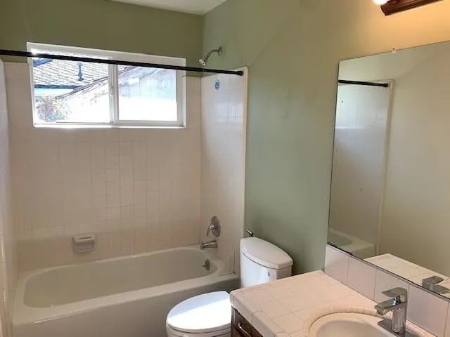 621 Park Way, Santa Cruz, California 95065