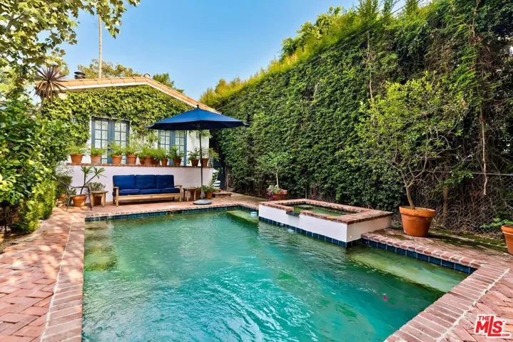 909 N Orlando Avenue, Los Angeles, California 90069