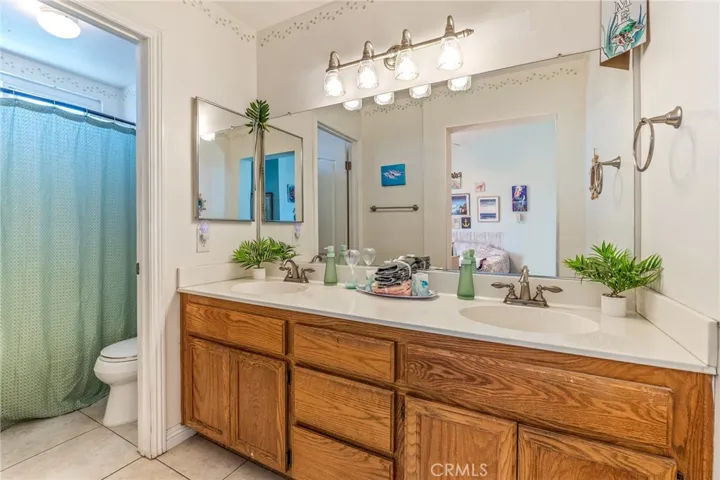 2865 W Rancho Vista Drive, Rialto, California 92377