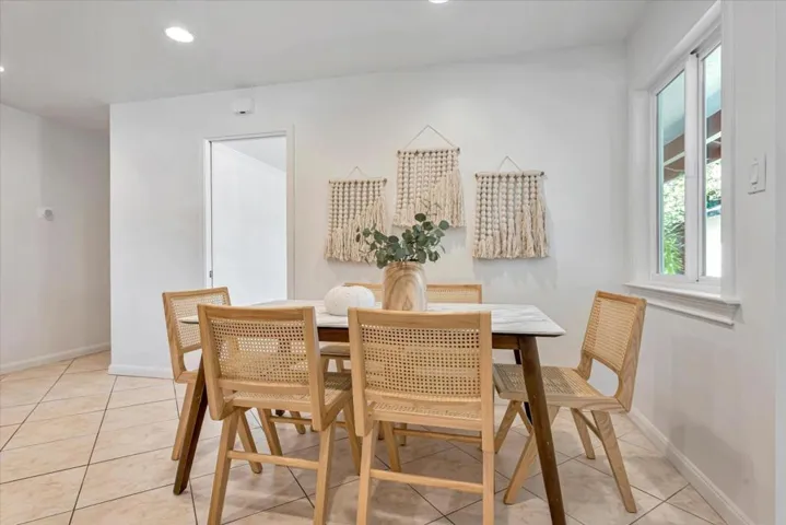 365 Dennis Avenue, Sunnyvale, California 94086